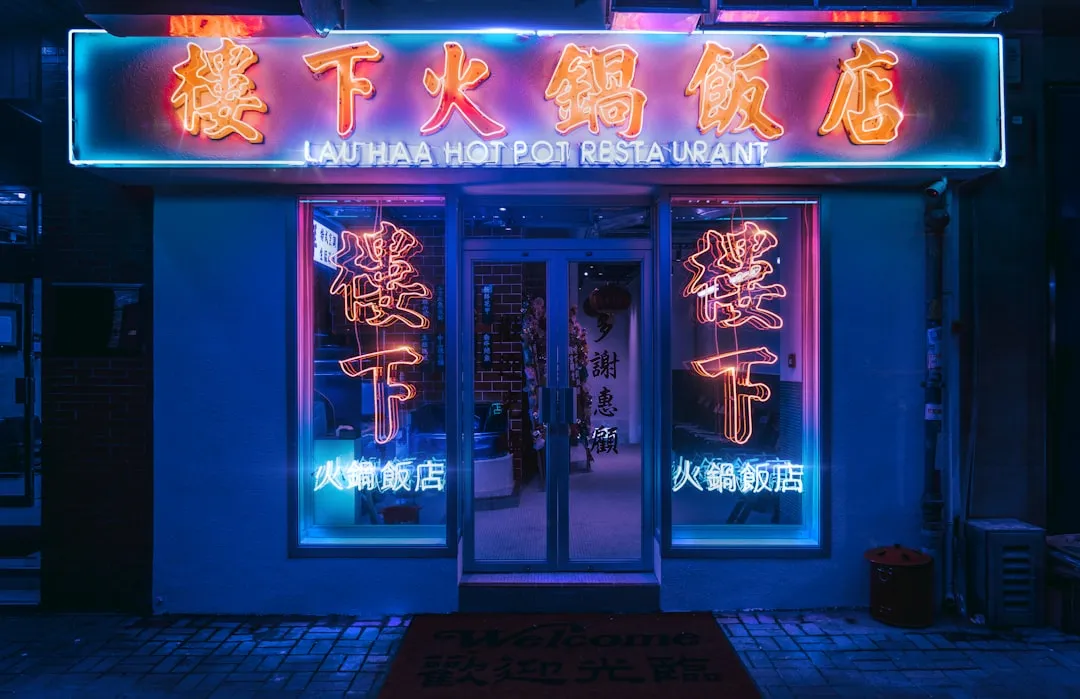 摄影柔光箱与补光灯搭配方案：提升影视工作室拍摄效率