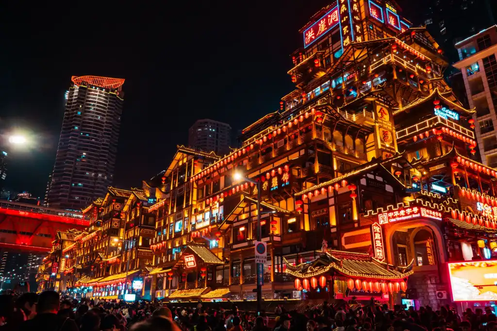柔光箱与反光板搭配方案:提升摄影工作室布光效率