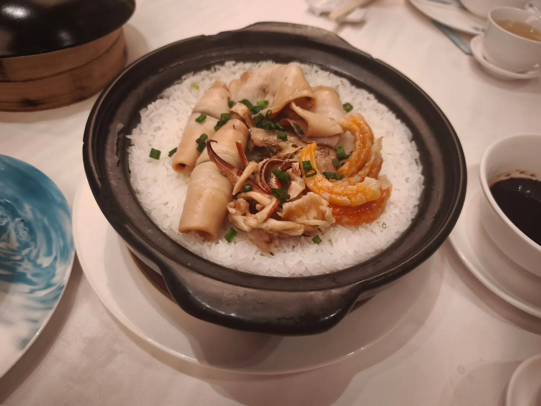 三脚架材质与结构设计对拍摄稳定性的影响分析